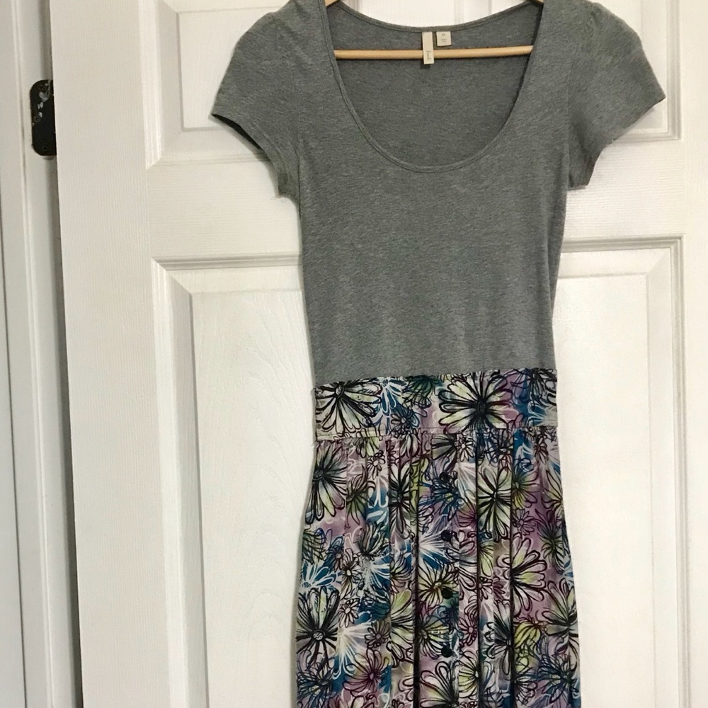 Nordstrom frenchi flowy dress size XS junior dress